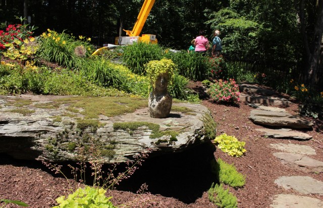 back mountain bloomers garden tour