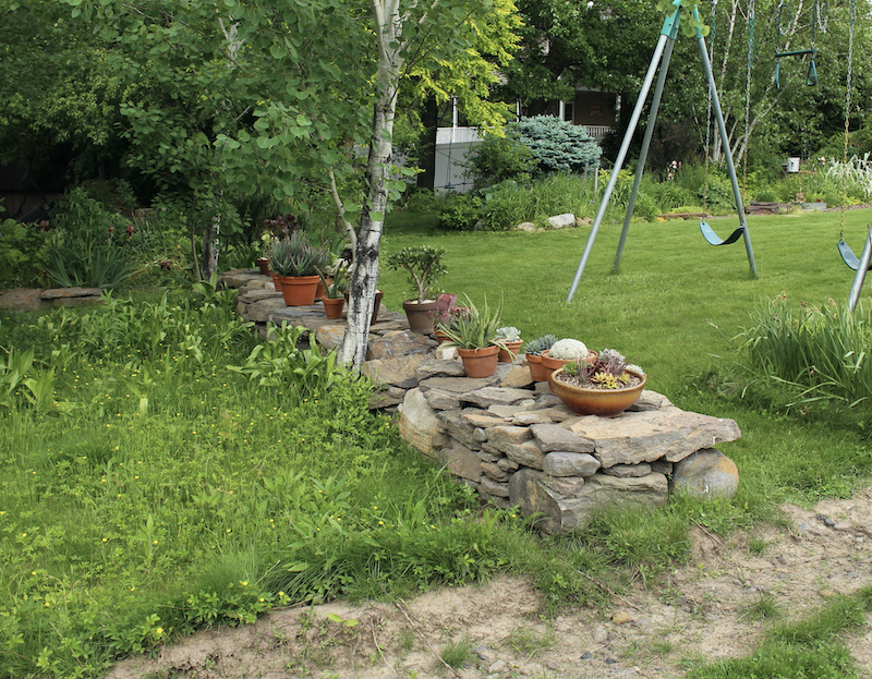 garden dry stack stone wall